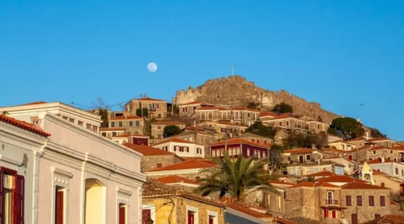 Unforgettable Tour from Izmir to Lesbos with Door Visa fotoğraf 8