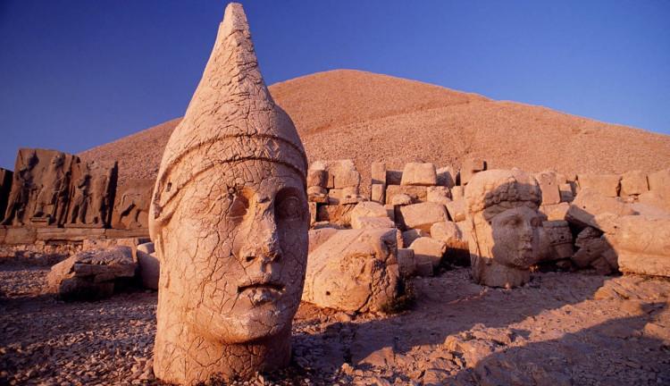 Uçaklı Tarihte Yolculuk Gap Mezopotamya Turu (3 Gece Otel Konaklamalı) — 8/11