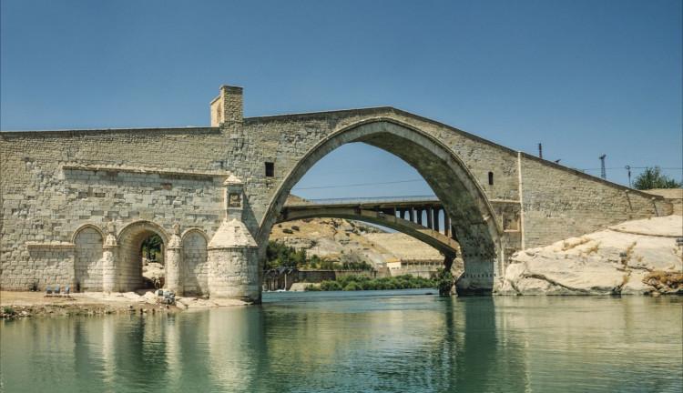Uçaklı Rüya Gibi Gap ve Doğu Anadolu Turu (5 Gece Otel Konaklamalı) — 8/12