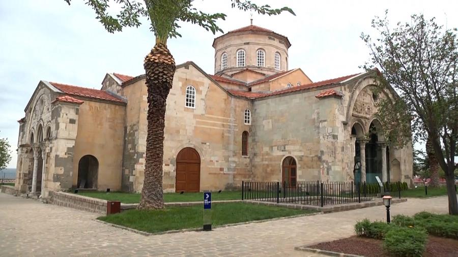 Rüya Gibi Doğu Karadeniz Batum Turu (5 Gece Otel Konaklamalı) — 12/13