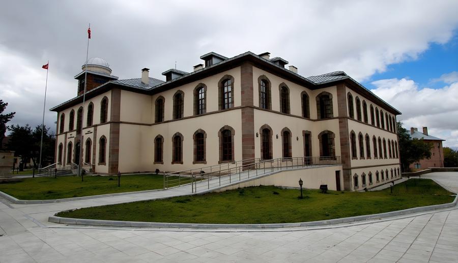 Uçaklı Kafkas Üçgeni Doğu Ekspresi Van Nahçıvan Kars Turu ( Uçakla Gidiş Dönüş ) — 8/12