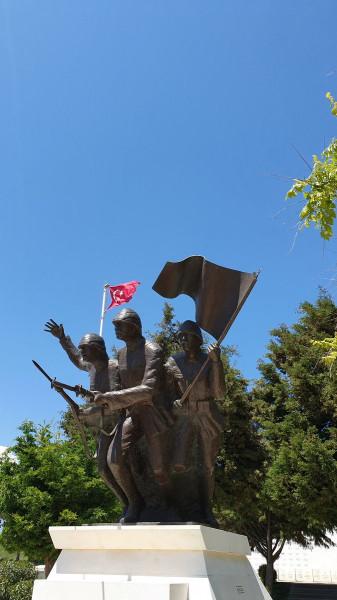 Bozcaada & Gökçeada & Çanakkale Şehitlik Turu — 12/13
