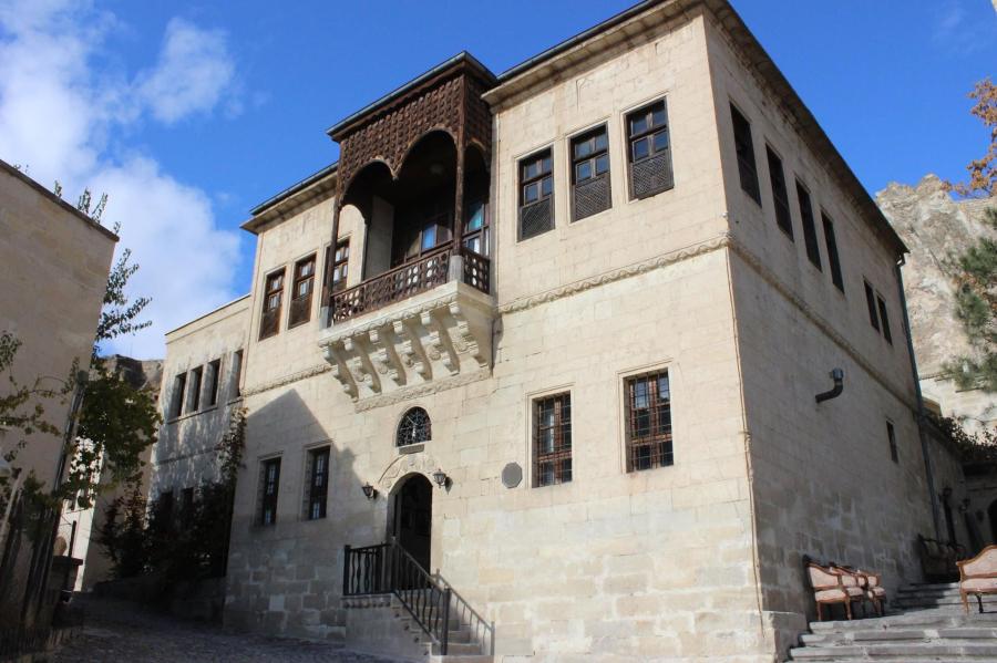 Kapadokya Ihlara Vadisi ve Hacı Bektaş Turu (1 Gece Konaklama) — 16/21