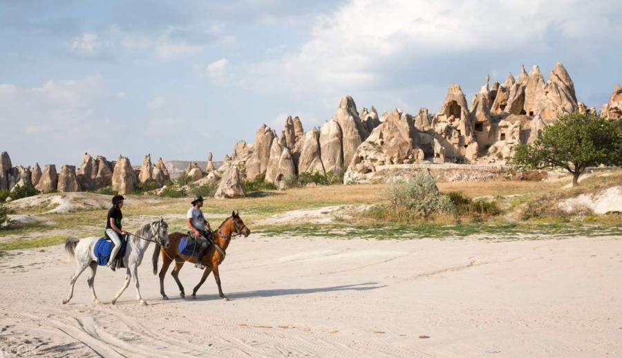 Kapadokya Ihlara Vadisi ve Ürgüp Göreme Turu (2 Gece Konaklama) — 20/21