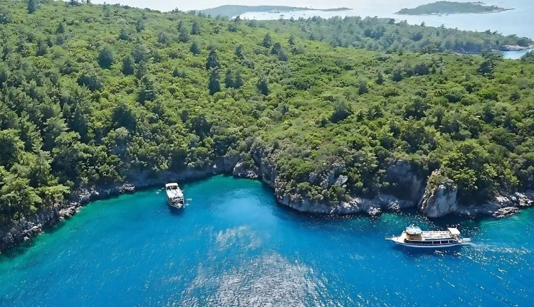 Likya Fethiye Ölüdeniz Akyaka Yüzme ve Tekne Turu — 10/15