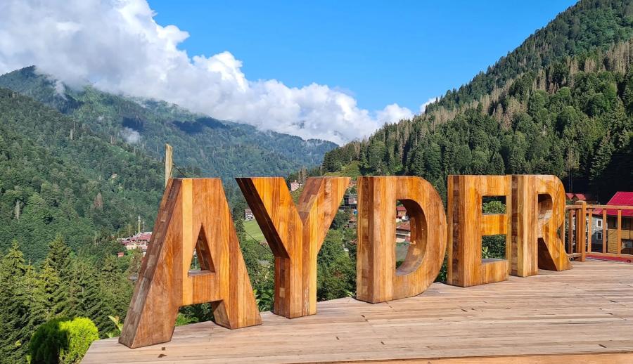Uçaklı Batum ve Ayder Yaylası Turu (2 Gece Batum Konaklamalı) — 17/21